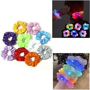 4 LED Haar SCRUNCHIES - Festivals, Beach Nights, Partys, Urlaub, Clubbing Night - Bild 1 von 5