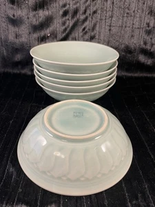 6 Vintage Chinese Longquan Jade Green Lotus Celadon Rice Bowls 6.5" Soup Cereal - Picture 1 of 21