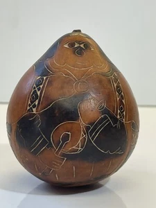 PERUVIAN PERU FOLK ART DETAILED STORYTELLING GOURD 70s - Picture 1 of 9