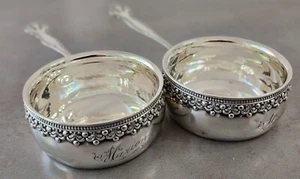 c. 1900 PAIR of THEO B. STARR STERLING SILVER REPOUSSE PORRINGERS #6910, SIGNED - Picture 1 of 12