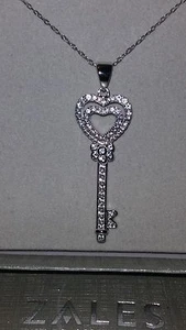 ZALES Jewelers Sterling Silver *KEY 2 MY HEART* White Sapphire Necklace (18 Inch - Picture 1 of 7