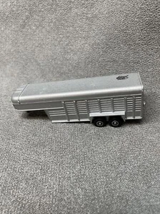 ERTL Cattle Horse Gooseneck Double Axle Farm Trailer Toy 1/64 Diecast KG JD - Picture 1 of 12
