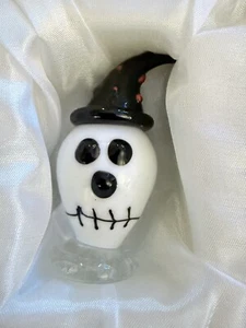 Christmas Objets d'Art Hand Blown Glass Nightmare Skull Figurine Decoration - Picture 1 of 4