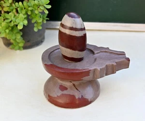 6 Zoll natürlicher Narmadeshwer Narmada Shivling mit Yoni Shiva Lingam Hindu Gott - Bild 1 von 4