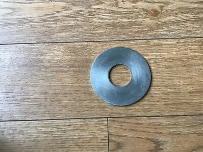 Chrom Heizkörperrohr Abdeckung/Manschette 4” 100mm Durchmesser mit 1 1/2” 38mm Mitte x 3mm  - Bild 1 von 2