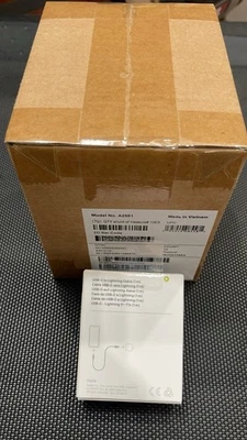 Apple USB C To Lightning 1m Cable (10 Pack). In Master Box. Model A2561 - Image 1 of 3