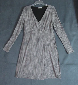 Athleta Kleid Damen Large schwarz weiß Mikropunkte Faux Wickel It Up Midi Athleisure - Bild 1 von 9