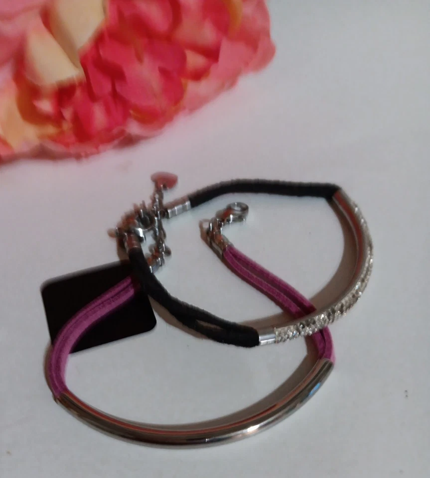 QVC Bronzo Italia Juego de 2 Pulseras, Una Negra y 1 Rosa, Ambas Nuevas en Paquete Foto 1 de 4