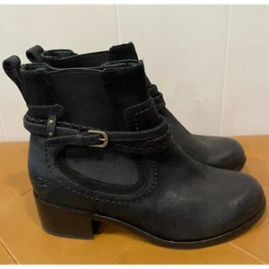 UGG Australia KREWE Botines Pull On Cuero Negro Para Mujer US 7 Orig $200 - Imagen 1 de 7