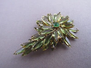 Broche prendedor vintage juliana tono dorado grueso marquesa verde oliva estrás - Imagen 1 de 4