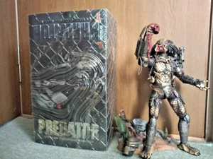 Hot Toys MMS90 Classic Original Predator 1987 1/6 Figure Jungle Hunter PARTS MIS - Picture 1 of 8