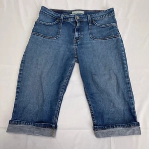 Levi’s 515 Jean Shorts Women’s Size 8P Blue Bermuda Cuffed Denim - Picture 1 of 7