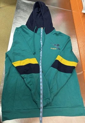 Moletom com capuz Felpa Diadora escudo 177745 70079 verde sombra - Imagem 1 de 4