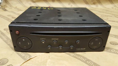 Original Renault Laguna 2 II Radio CD-Player Autoradio  - Bild 1 von 4
