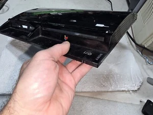 Sony PS3 CECH-B01 Exact PHAT Bottom EMPTY Case ONLY 2-OK-Edge Ding-Missing Cover - Imagen 1 de 19