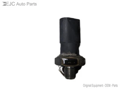 Engine Oil Pressure Sensor For 05-09 Audi A4 Quattro  2.0 06E906051K - Image 1 of 4