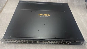 JL076A 3810M 40G 8 Aruba HPE Smart Rate PoE+ Interruptor de 1 ranura (sin fuente de alimentación) usado - Imagen 1 de 4