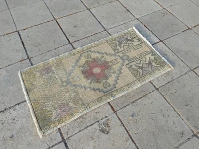 1.5x2.9 ft Vintage Hand Knotted Oushak runner ,Turkish Runner rug wool runner - Image 1 of 4