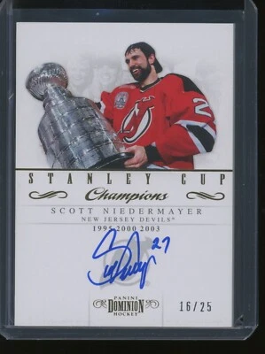 2012 Panini Dominion Scott Niedermayer autografado Stanley Cup Champions /25 autógrafo - Imagem 1 de 2