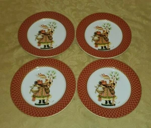 NEIMAN MARCUS PORTUGAL NAVIDAD SANTA CLAUS JUEGO DE 4 PLATOS ENSALADA 8 1/4" - Imagen 1 de 6