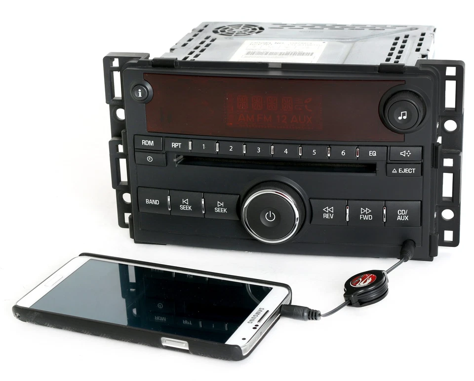 Radio reproductor de CD Saturn Ion Vue AM FM 2006-2007 con entrada auxiliar - 15878973 Foto 1 de 4