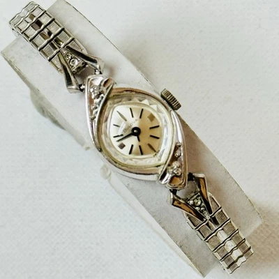 Reloj pulsera suizo vintage Bulova diamante cuerda manual para mujer plata 5BA M6 RUNS Foto 1 de 4