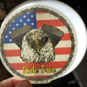 PEGATINA de 4" con doble motor en V y logotipo de Eagle de la década de 1980 *sin montar* - Imagen 1 de 3