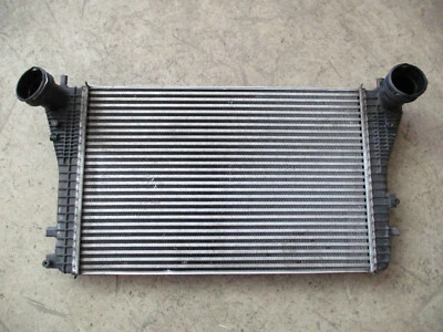 Intercooler 2.0TFSI AUDI A3 8P TT 8J VW Touran Golf 5 GTI Plus 1K0145803S Foto 1 de 3