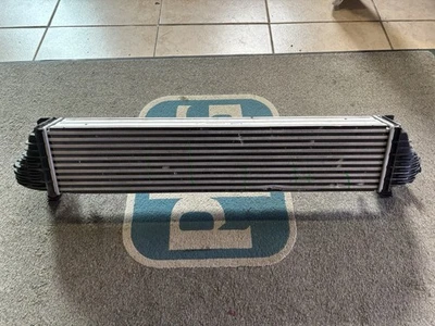 Intercooler Chevy Equinox 2018-2022 (usado OEM) GMC Terrain L4 1,5 L 85163204 Foto 1 de 4