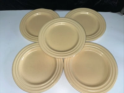 JUEGO DE 5--Pierle 1--Platos de ensalada Ironstone 8 5/8" AMARILLO MANTEQUILLA-Nuevo esencial Foto 1 de 4