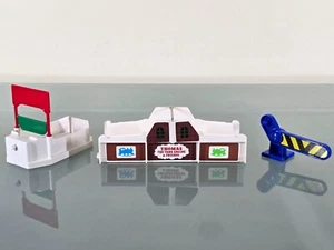 De colección THOMAS BIG LOADER Tomy Blanco Estación de Conmutación Puerta Repuesto - Imagen 1 de 6