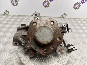 Audi A4 Rear Right Wheel Hub & Bearing UK Drivers B9 2015-2024 8W0505460 - Picture 1 of 6