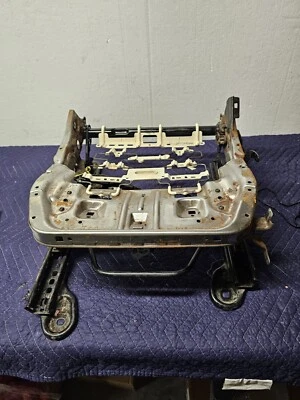 2012-2016 FORD FOCUS драйвер переднее нижнее сиденье трек рама OEM руководство - Изображение 1 из 4