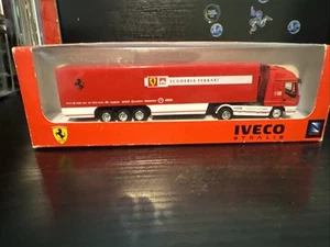 NEWRAY HO 1:87 IVECO STRALIS TRUCK & TRAILER - SCUDERIA FERRARI - Picture 1 of 9