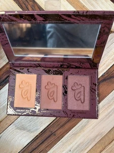 Alamar Cosmetics Brighten & Bronze Complexion Trio in Dark/Rich Neu ohne Karton 8g - Bild 1 von 3