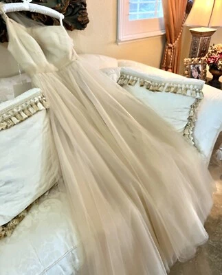 Vestido de tul champán dama de honor, dama de honor, formal, graduación, regreso a casa. Talla 6 Foto 1 de 4