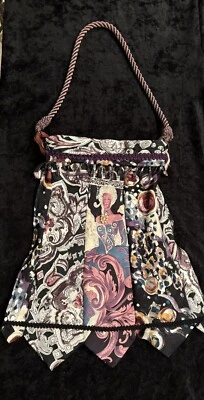 Bolso de hombro de seda vintage elegante hecho a mano (Italia) cuentas en la parte superior delantera y central Foto 1 de 4