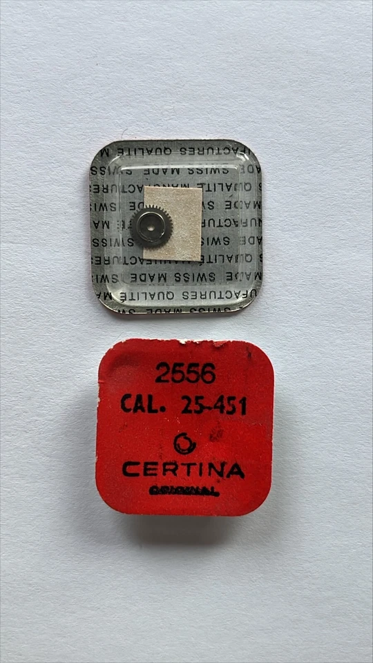 Certina 25-451 2556 Datumanzeiger Mitnehmrad | calender driving wheel Foto 1 de 1