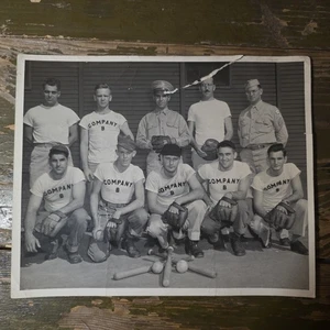 Original Company B 5th Service Command WW2 Baseball Team Photo 8x10 - Picture 1 of 7