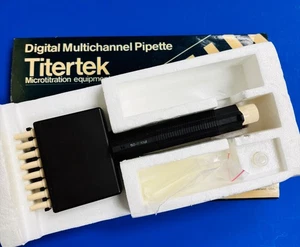 Pipeta digital multicanal Titertek de 12 canales 50-200 μl - Imagen 1 de 1