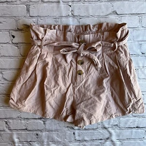 Borsa di carta Elodie vita alta cintura pantaloncini neutri grandi dettagli bottoni costieri - Foto 1 di 8