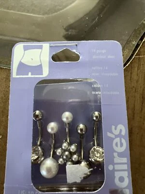 Claire’s belly button jewelry retail $19 - Image 1 of 4