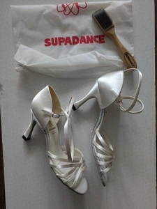 Zapatos de salón Supadance blancos satinados talla 5 (38) nuevos con caja - Imagen 1 de 7