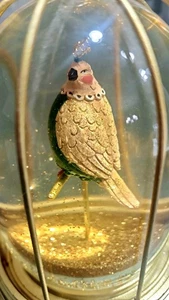 OPALHAUS Vogel im Käfig Wasser Schneekugel Papagei - Bild 1 von 7