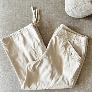 GEOFFREY BEENE SPORT Women’s Cropped Cargo Pants, 10 - Picture 1 of 7