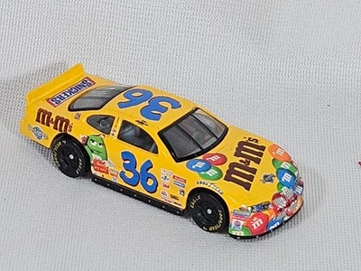 NASCAR 1:64 NO36 Кенни Шредер M&Ms Snickers Pontiac Grand Prix - Изображение 1 из 2