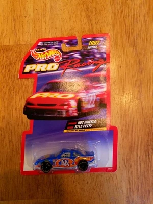 Hot Wheels Pro Racing #44 Kyle Petty Unopened NASCAR - Image 1 of 4