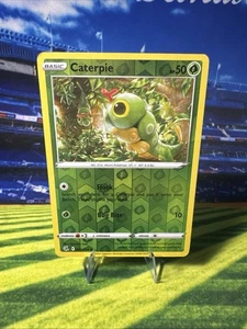 Caterpie 001/264 Swsh08: Fusion Strike Reverse Holo LP - Picture 1 of 2