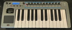 Novation Xio 25 Virtual Analogue Synthesizer Controller Keyboard USB Audio - Picture 1 of 1