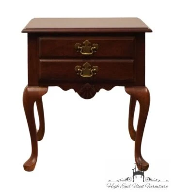 HOOKER FURNITURE Cherry Traditional Style 20" Accent End Table 014-80-113 - Image 1 of 4